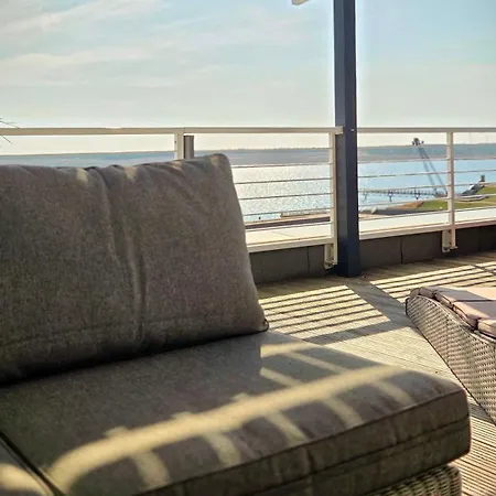 Penthouse Seebrise Appartement Grossraeschen